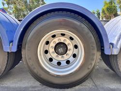 2007 Krueger St3 Lead A 12 Pallet Drop Deck Semi