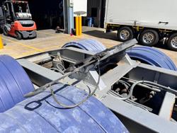 2007 Krueger St3 Lead A 12 Pallet Drop Deck Semi