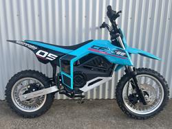 CFMOTO CX-5E