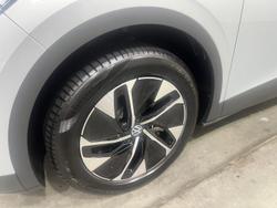 2025 Volkswagen ID.4 Pro