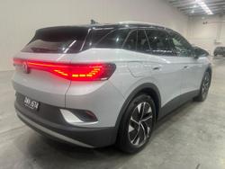 2025 Volkswagen ID.4 Pro