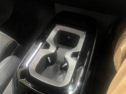 2025 Volkswagen ID.4 Pro