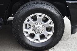 2023 RAM 2500 Laramie Rambox