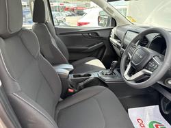 2025 Isuzu D-MAX SX