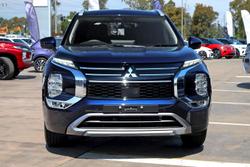 2025 Mitsubishi Outlander LS