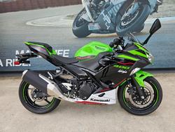 Kawasaki Ninja 400