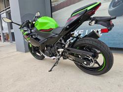 2021 Kawasaki NINJA 400 Green