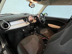 2011 MINI Hatch Ray R56 LCI Pepper White