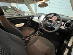 2011 MINI Hatch Ray R56 LCI Pepper White