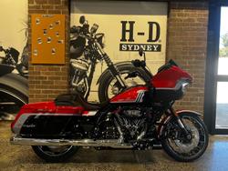 Harley-Davidson CVO Road Glide 121 (fltrxse)