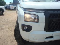 2025 Mitsubishi Triton GLX+