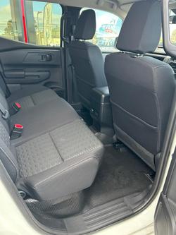 2025 Mitsubishi Triton GLX+