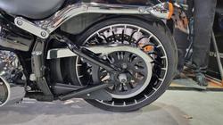 2017 Harley-davidson FXSB SOFTAIL BREAKOUT Black