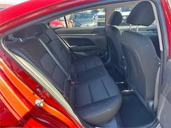 2017 HYUNDAI ELANTRA ACTIVE 2.0 MPI