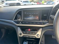 2017 HYUNDAI ELANTRA ACTIVE 2.0 MPI