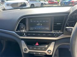 2017 HYUNDAI ELANTRA ACTIVE 2.0 MPI