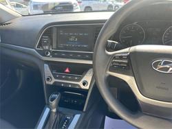 2017 HYUNDAI ELANTRA ACTIVE 2.0 MPI