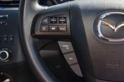 2013 Mazda 3 Neo