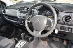 2016 Mitsubishi
Mirage ES