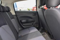 2016 Mitsubishi
Mirage ES