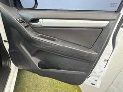 2016 Isuzu MU-X LS-M