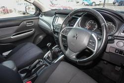 2016 Mitsubishi Triton GLS