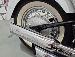 2009 Yamaha V-Star XVS650A Classic V-Star White