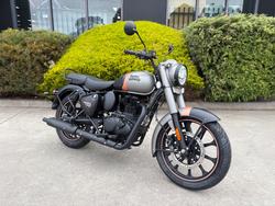 2025 Royal Enfield CLASSIC 350 DARK Grey