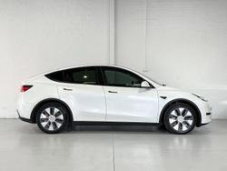 2023 Tesla Model Y Rear-Wheel Drive Pearl White