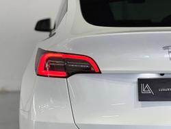 2023 Tesla Model Y Rear-Wheel Drive Pearl White
