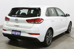 2021 Hyundai
                i30 Elite
