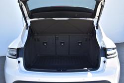 2023 Porsche Macan T 95B MY23 AWD Carrara White