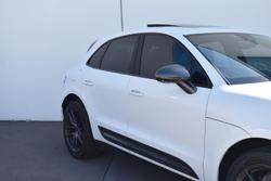 2023 Porsche Macan T 95B MY23 AWD Carrara White