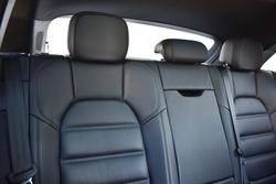 2023 Porsche Macan T 95B MY23 AWD Carrara White