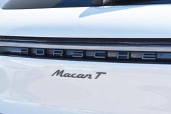 2023 Porsche Macan T 95B MY23 AWD Carrara White