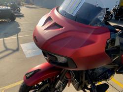 2024 Indian CHALLENGER DARK HORSE SUNSET RED