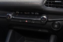 2021 Mazda
3 G20 Evolve