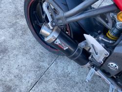 2015 Triumph SPEED TRIPLE R-ABS Grey