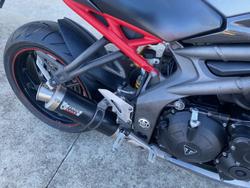 2015 Triumph SPEED TRIPLE R-ABS Grey