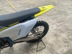 2024 Husqvarna FC450 White