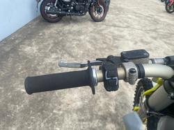 2024 Husqvarna FC450 White