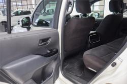 2022 Toyota Landcruiser GXL FJA300R 4X4 Dual Range Crystal Pearl