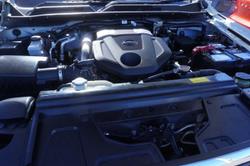2016 Nissan
Navara ST-X