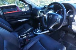 2016 Nissan
Navara ST-X