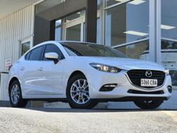 2019 Mazda
                3 Maxx Sport