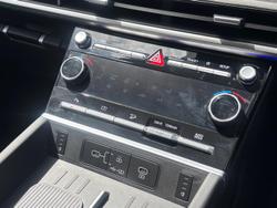 2024 Hyundai
Santa Fe Hybrid Elite