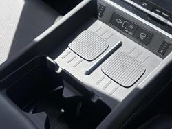 2024 Hyundai
Santa Fe Hybrid Elite