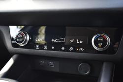 2024 Mitsubishi Outlander ES