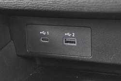 2024 Mitsubishi Outlander ES