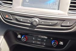 2018 Holden Commodore RS